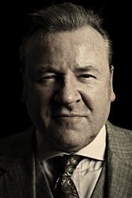 Picture of Ray Winstone