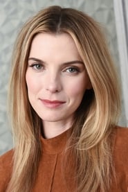 Picture of Betty Gilpin