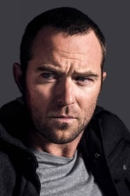 Picture of Sullivan Stapleton